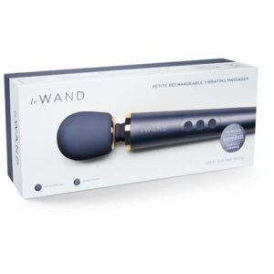 Le Wand Petite Rechargeable Massager Navy