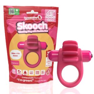 Screaming O 4T Skooch - Strawberry Cock Ring